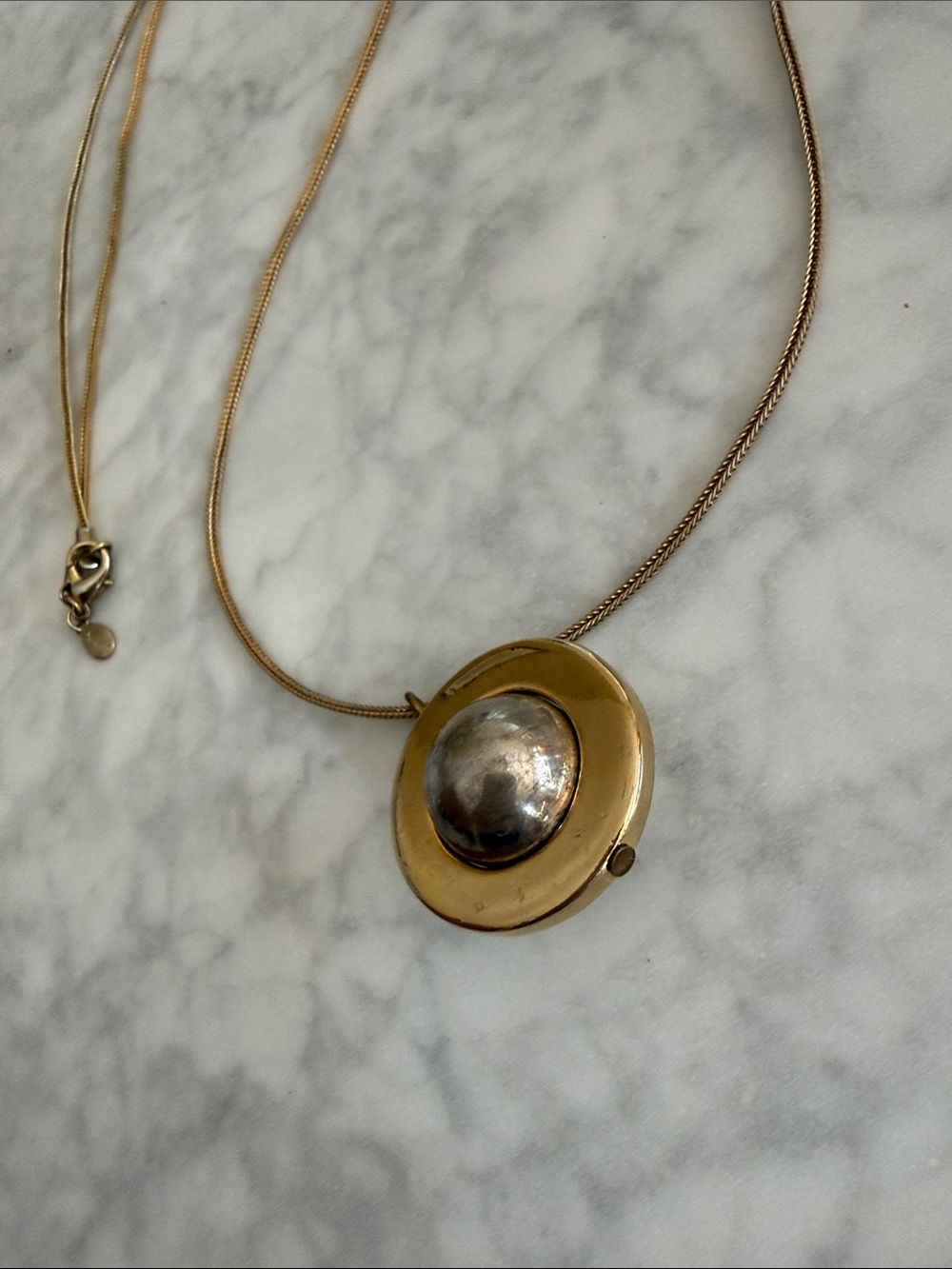 Express Space design Gold-Silver-Tone Women’s Pendant Necklace Planet Circle - Picture 1 of 12